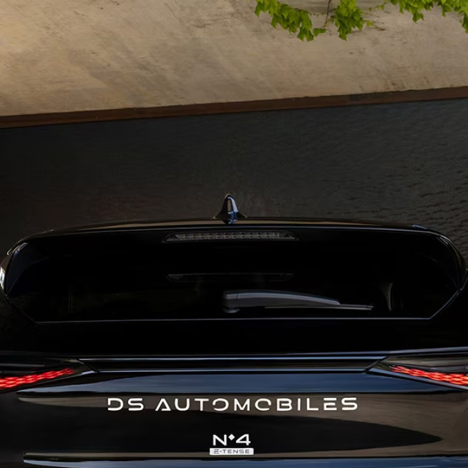 1 8 1 59 DS D41 MCA exterior 79 171
