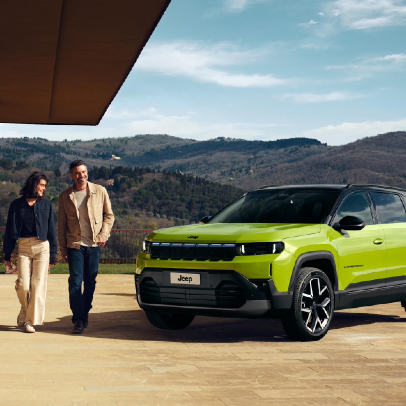 JEEP COMPASS J4U BEV MY26 1000x583 SLIDER MP TABLET PORTRAIT