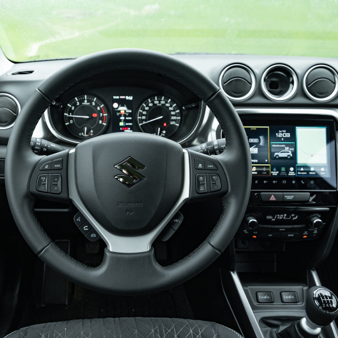 Vitara Int1