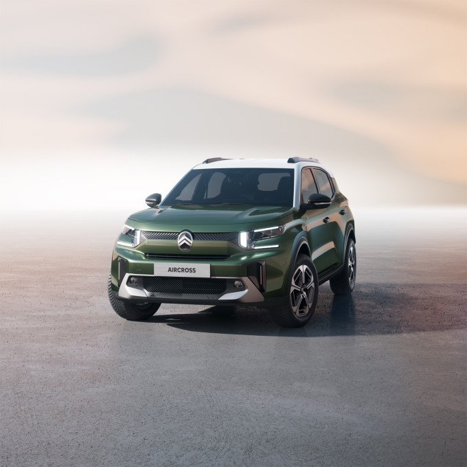1534x1534New Citroen eC3 AIRCROSS 34Front Full