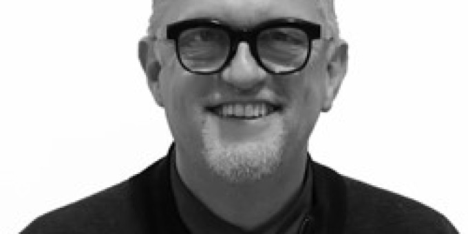 vansteeland bart achtergrond wit edited zw
