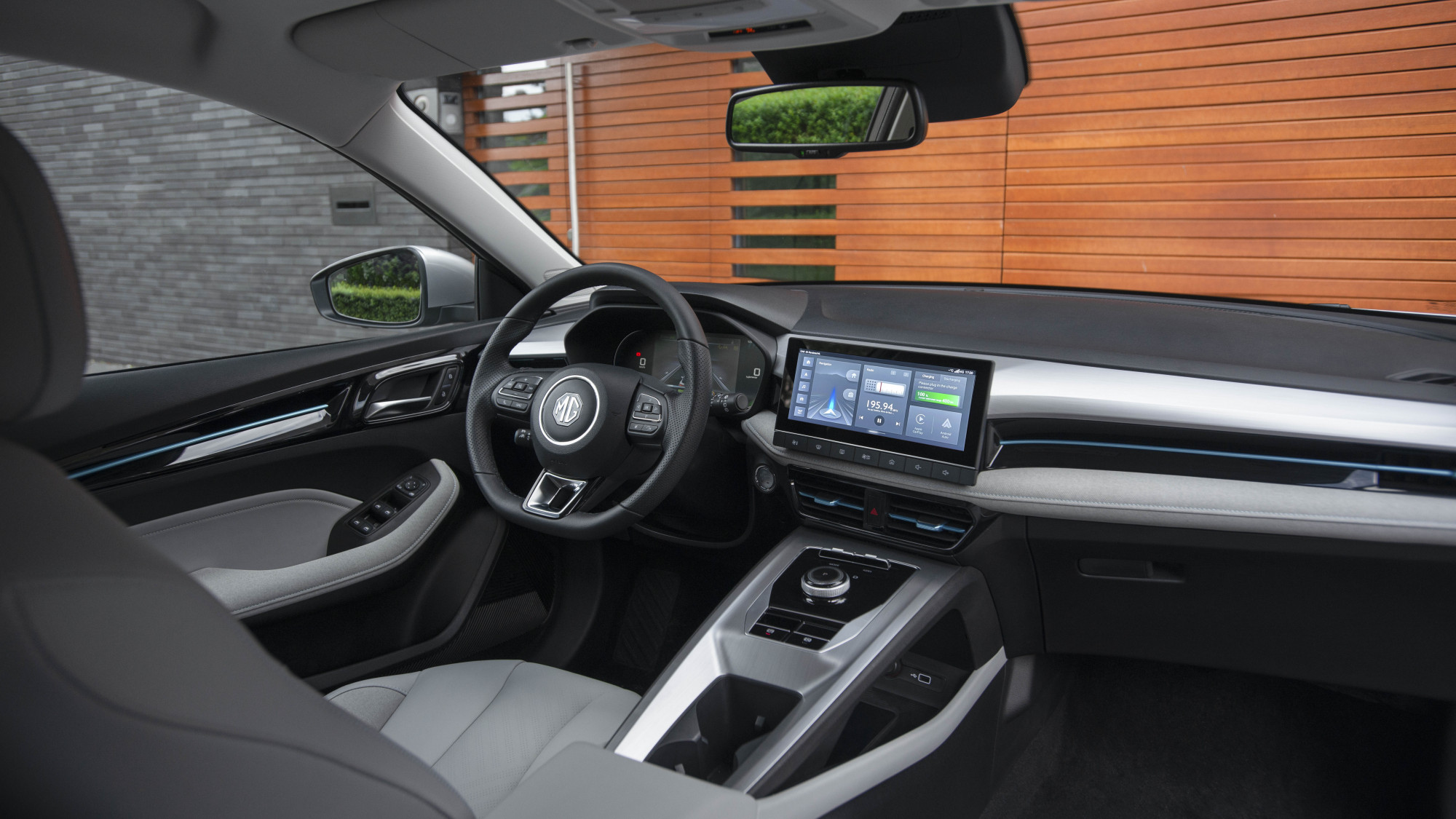 MG5 Electric dashboard overview