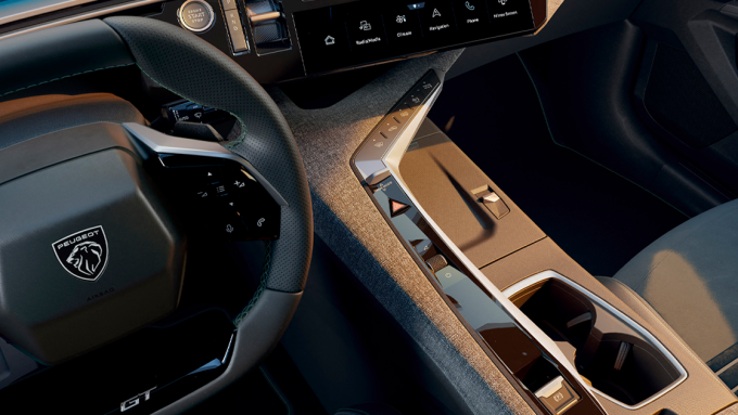 PEUGEOT E 3008 2306STYP 003
