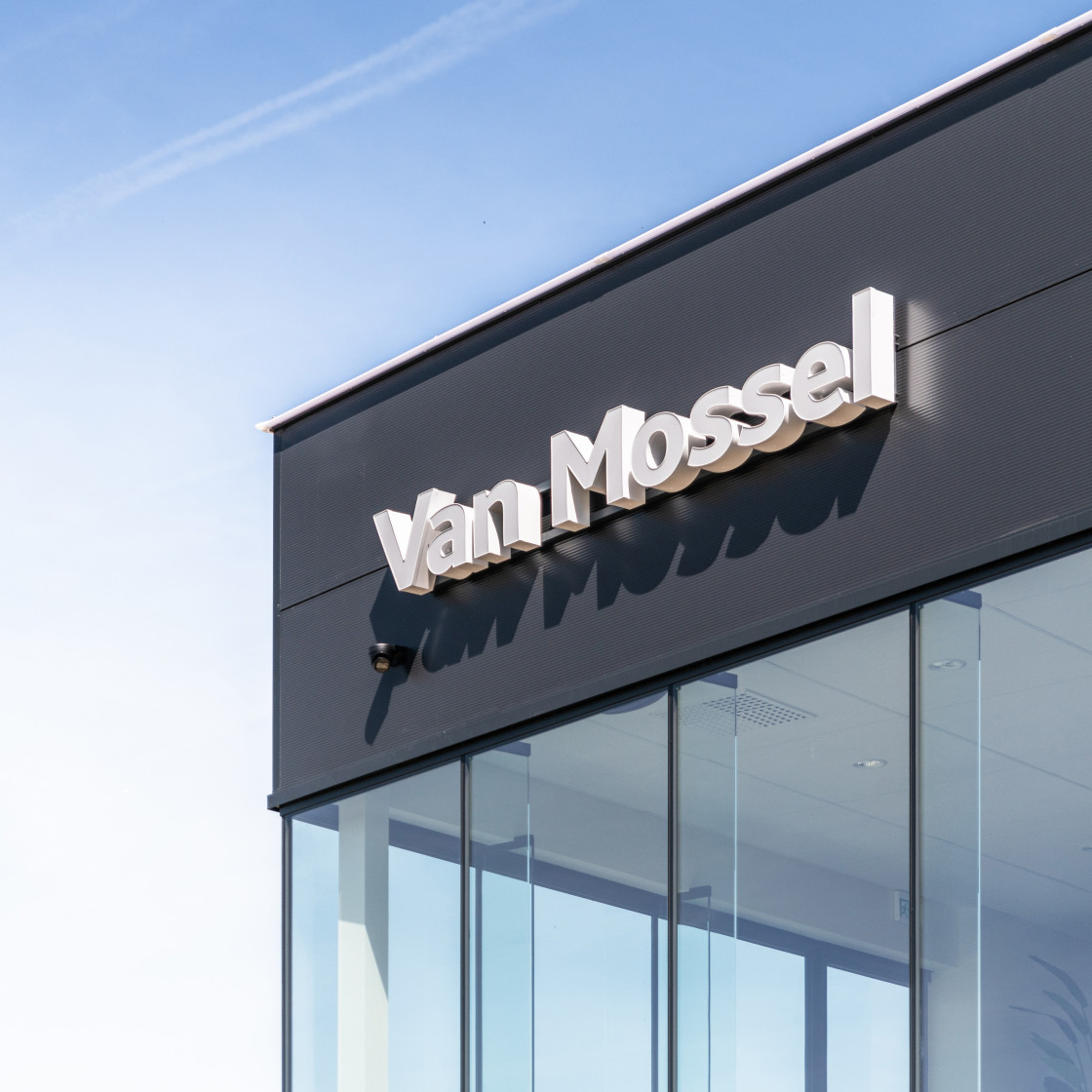 VANMOSSEL SINT TRUIDEN FULL 20230504 016