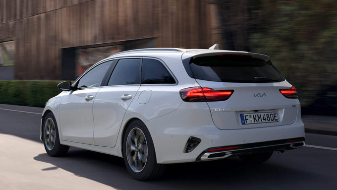 kia ceed sportswagon phev my22 rear design 1